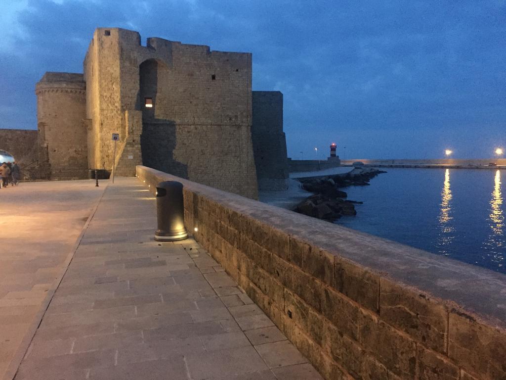 Palazzo Dei Gesuiti Monopoli Exteriér fotografie